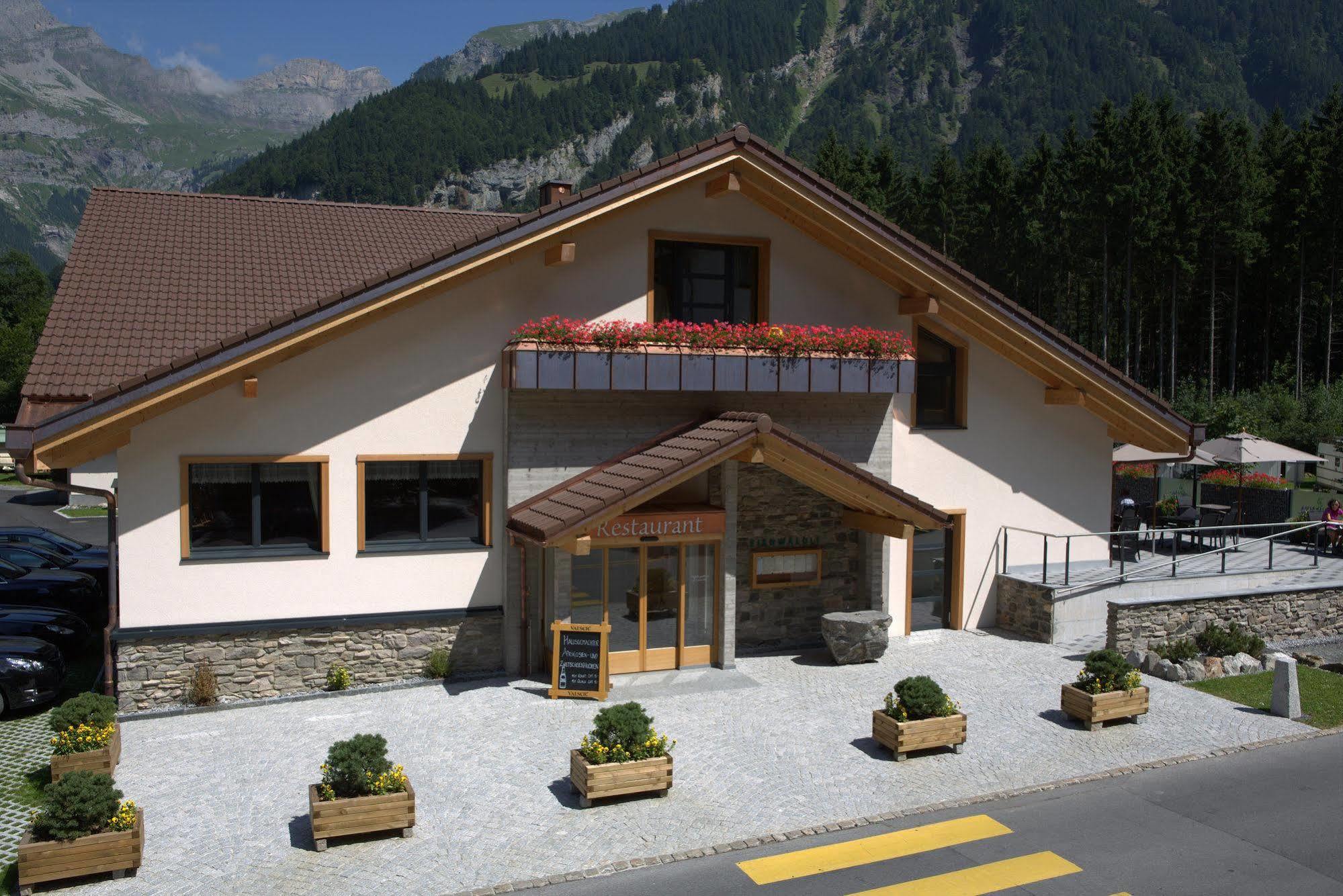 Alpenresort Eienwaeldli เอนเกลเบิร์ก ภายนอก รูปภาพ