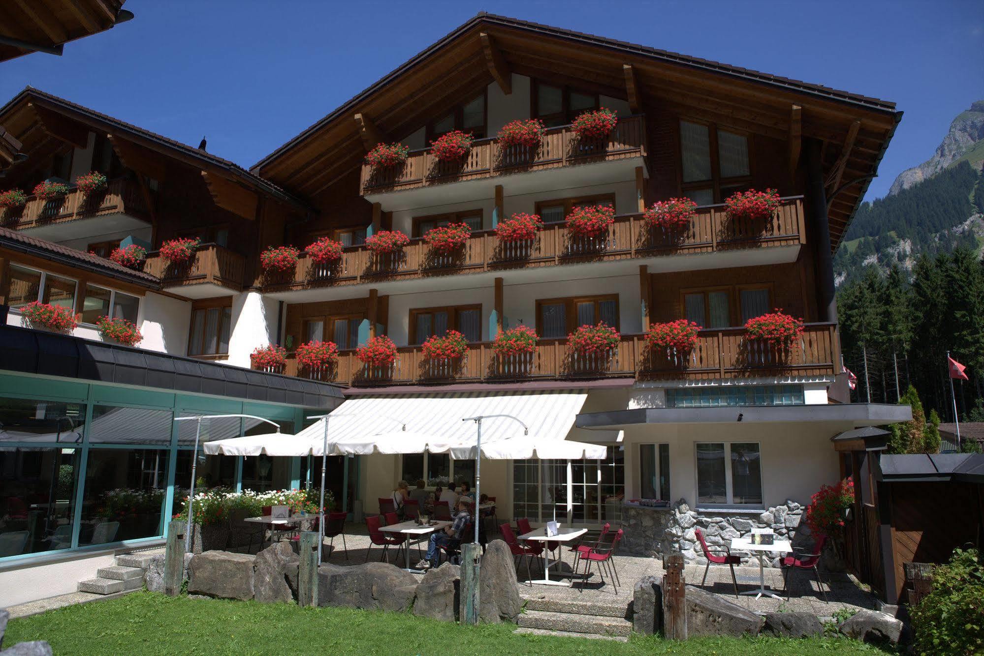 Alpenresort Eienwaeldli เอนเกลเบิร์ก ภายนอก รูปภาพ